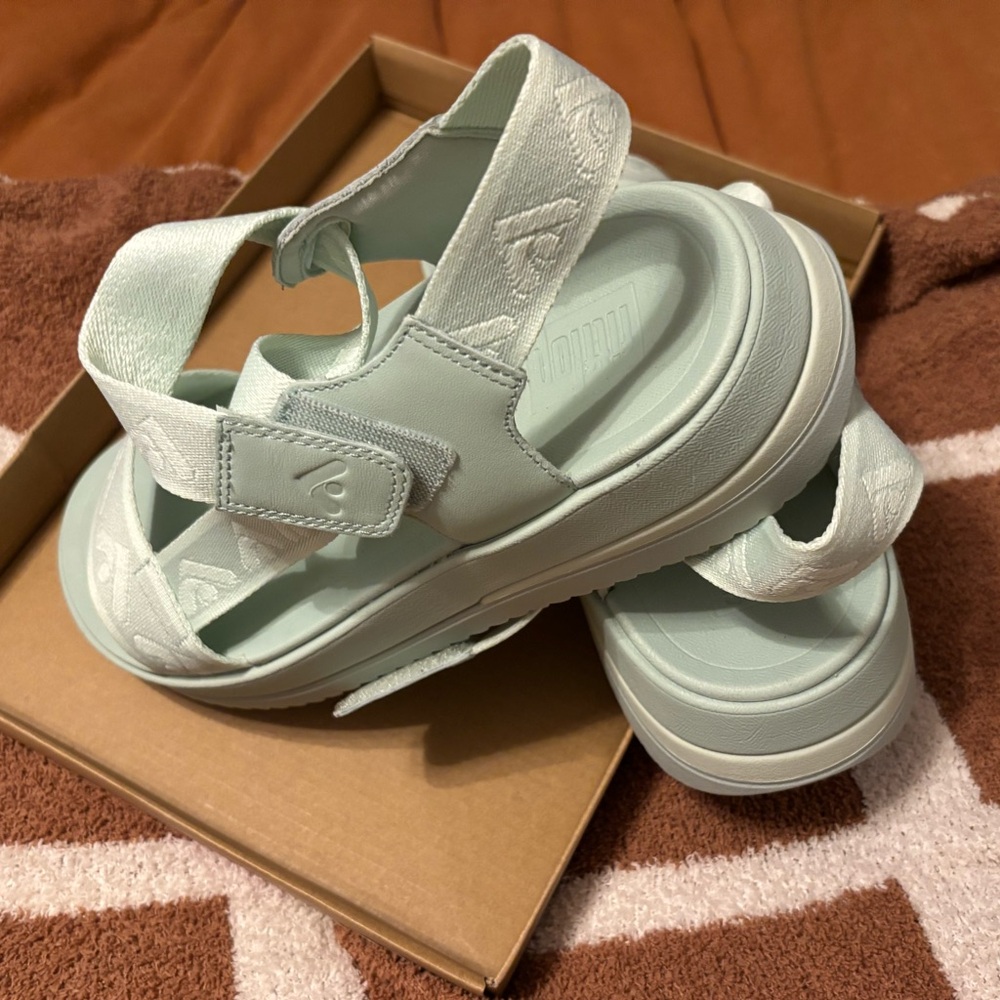Sagebrush Fitflop - Picture 3 of 5